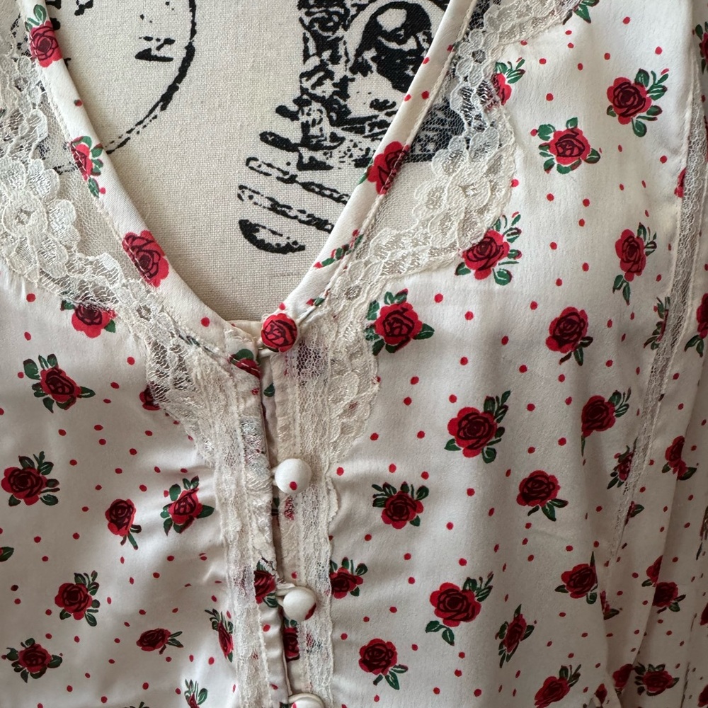 FREE PEOPLE FIELD OF ROSES SATIN TOP XL - Picture 10 of 12